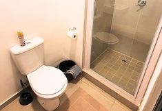 Lain-lain 7 Surrey Oasis in Randburg