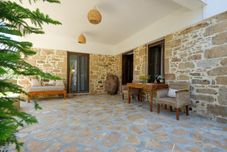 Others Apartments Panethimos