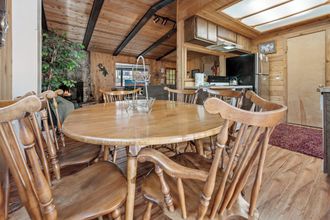 Others 4 Granny's Love Shack