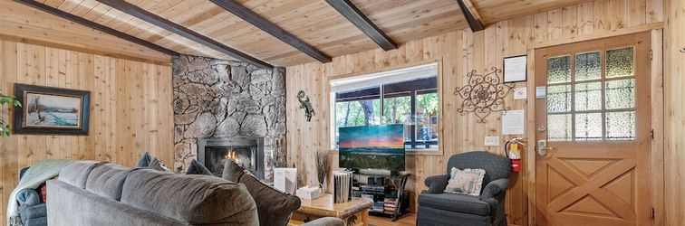 Others Granny's Love Shack