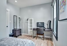 其他 7 Ventura Downtown Minutes to Beaches