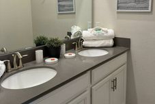 Others Go 33 - Champions Gate