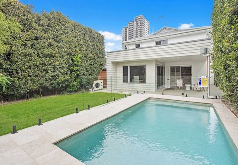 Others Stay on Sunbrite