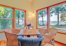 Others 3 Hood Canal Home w/ Stunning Views & Private Beach