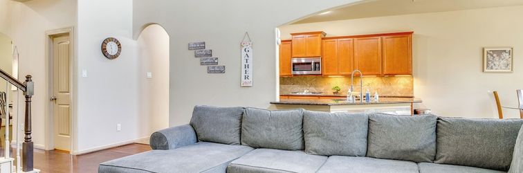 其他 < 1 Mi to Lake Conroe: Home w/ Furnished Patio!