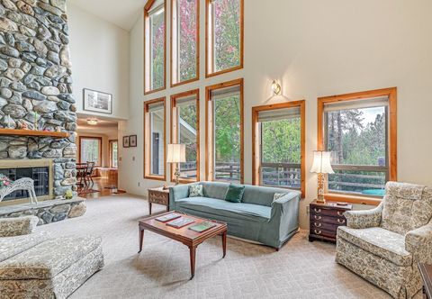 Others Close to Wine Trail: Home w/ Deck Near Applegate