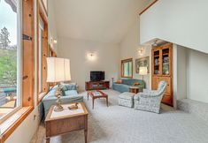 Others 4 Close to Wine Trail: Home w/ Deck Near Applegate