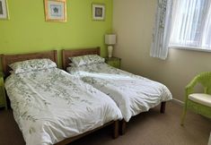 Others 5 Large Sound Healing Retreat Cottage in West Wales