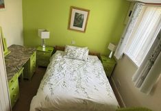 Others 3 Large Sound Healing Retreat Cottage in West Wales