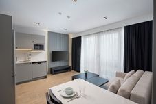 기타 Mel House Lara