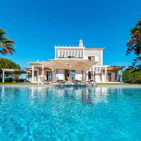 Primary image 1 Villa Peace, Praia Vale do Olival Hotels