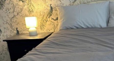 Lain-lain 2 Quaint High Street Cottage in Northampton