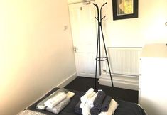 Lain-lain 2 Cozy Quiet City Escape - Northampton Apartment