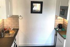 Lain-lain Cozy Quiet City Escape - Northampton Apartment