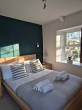 Others 4 Quarrie House