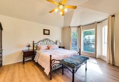 อื่นๆ 2 Pet-friendly Murphy Home: Fenced Yard & Patio!