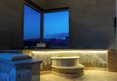 其他 6 Be Still Alexa Smart Luxury Escape Adults Only