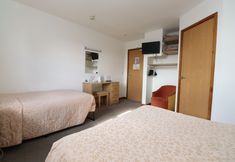 Lain-lain 3 Sandringham Hotel