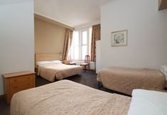 Lain-lain 5 Sandringham Hotel