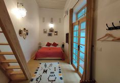 Others 2 La Maison des Amis