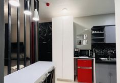 기타 7 People's Condo Atria