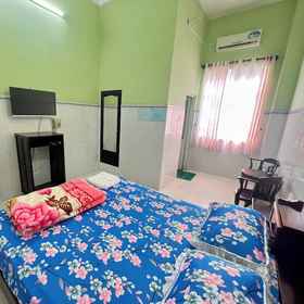 Room1Phi Long 2 Hotel,CĂN HỘ NEW LAVIDA - CHỦ ĐẦU TƯ LÊ PHONG飯店