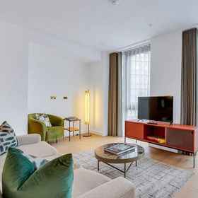 Room1Chic 3-bedroom Condo,Pullman Editions飯店