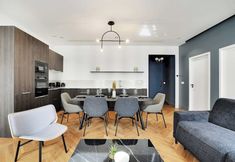 Others 3 Stunning Apartment - 2br/6p - Madeleine