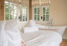 Lainnya 2 The Cider Barn - Gorgeous 2BD Near Bath