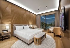 기타 7 Regnum The Crown