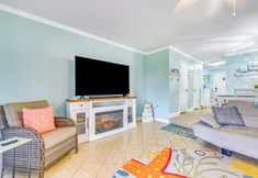 Others 7 1 Mi to Beach: Grand Strand Gem w/ Patio & Pool!