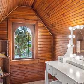 Primary image 1 The Green Lake Firefly Lodge, Hotel Seattle Children's Hospital