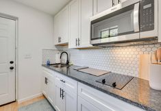 Others 2 2 Mi to East Atlanta Village: Cozy Studio w/ Porch