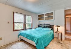 Others 3 5 Mi to Lake Erie Access: Quiet Cottage w/ Yard!