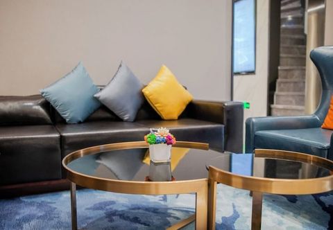 Others Home Inn Huaihai Road Branch on the Bund