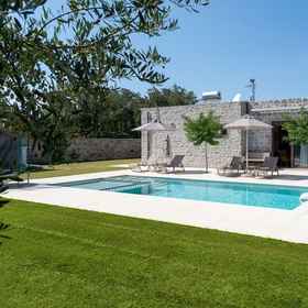 Room 1 Villa Liatiko With Private Pool, Dimos Agios Vasileios Hotels