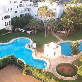 Primary image1Pleasant Apartment With Shared Pool,Meeting Point Language School (Language School)飯店