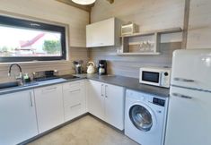 Others 5 Holiday Home With Terrace, Sauna