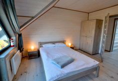 Others 4 Holiday Home With Terrace, Sauna