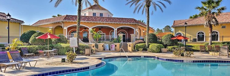 Others 8 Mi to Disney: Orlando Townhome w/ Pool Access!