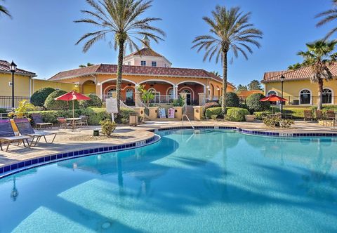 Others 8 Mi to Disney: Orlando Townhome w/ Pool Access!