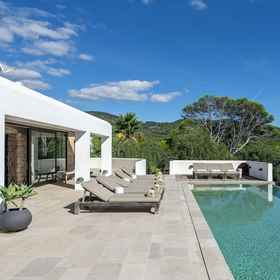 Primary image 1 Holiday Home With Dining Facilities, Balearic Islands Hotels