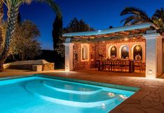 Khác 4 Impressive Farmhouse With Pool