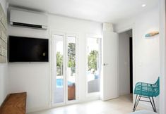 其他 4 Magnificent Villa With Heated Pool