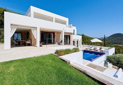 Khác Magnificent Villa in Luxurious Retreat