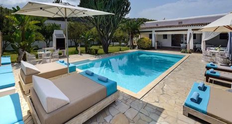 Others 2 Inviting Villa With Beautiful Outdoor Area