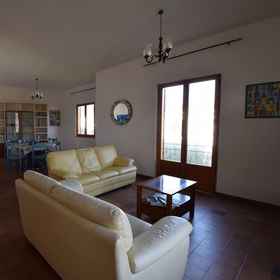 Primary image 1 布多尼家庭公寓带阳台, Trinità d'Agultu e Vignola Apartments