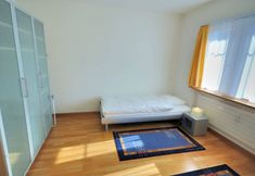 Others 2 Tranquil Seafront Escape