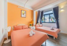 Others 7 Trung Duc Signature