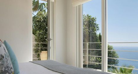 อื่นๆ 2 Villa in Tranquil Hillside Location